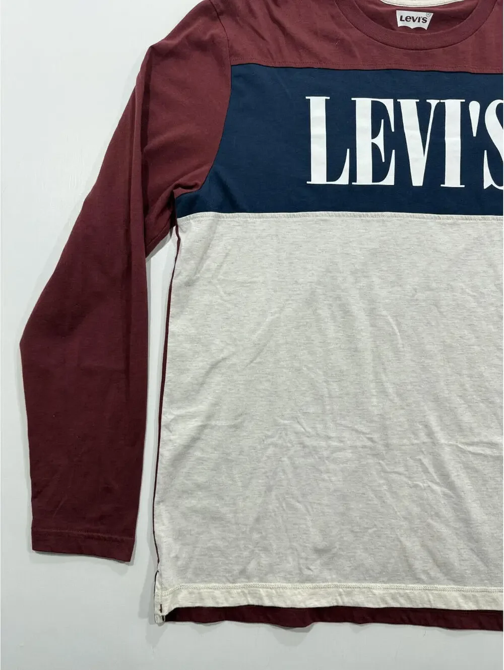 Levi’s Shirt Mens Large Burgundy Navy Colorblock Long Sleeve Logo Crewneck Tee